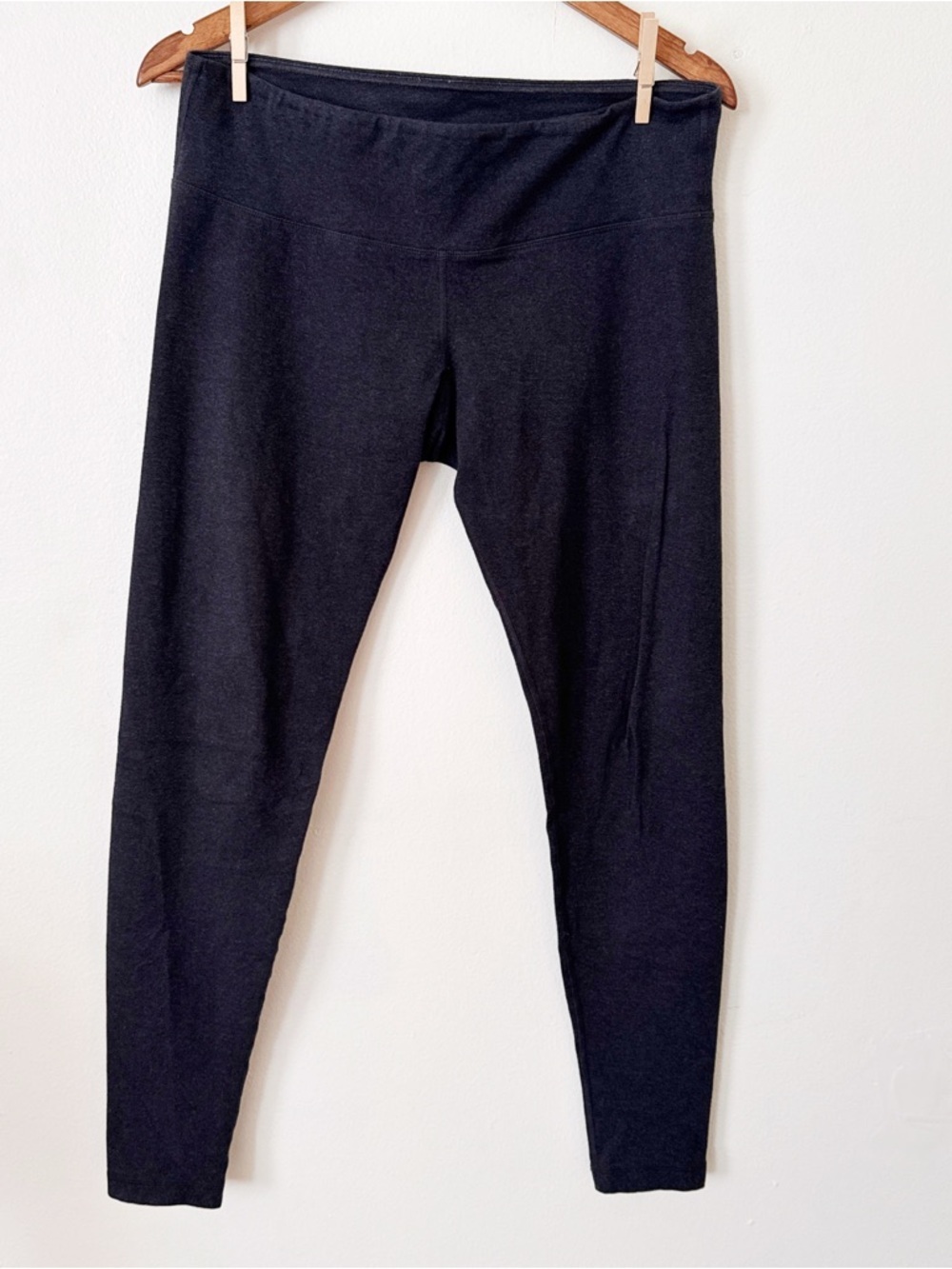 Lululemon dark grey Leggings size 10